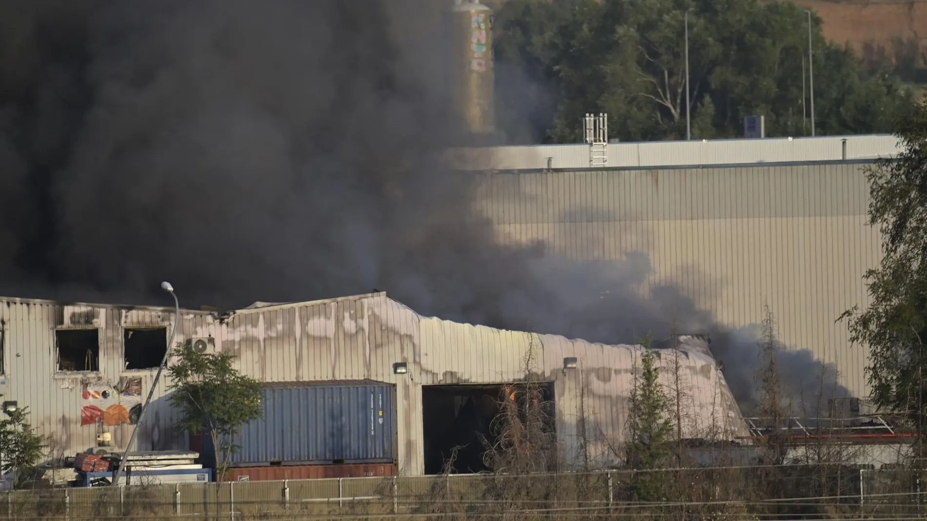 Imagen de la empresa incendiada el pasado viernes, 4 de julio