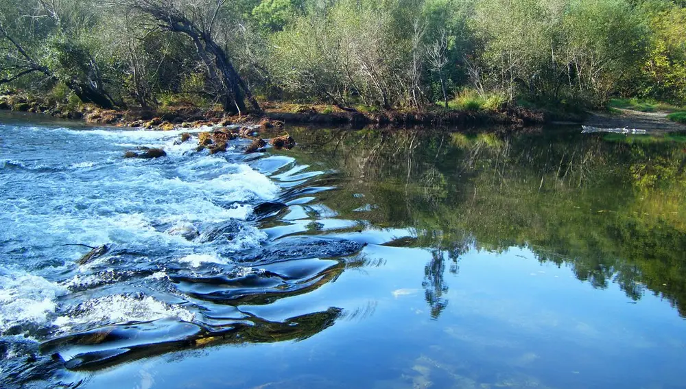 Playa fluvial de Calvelo