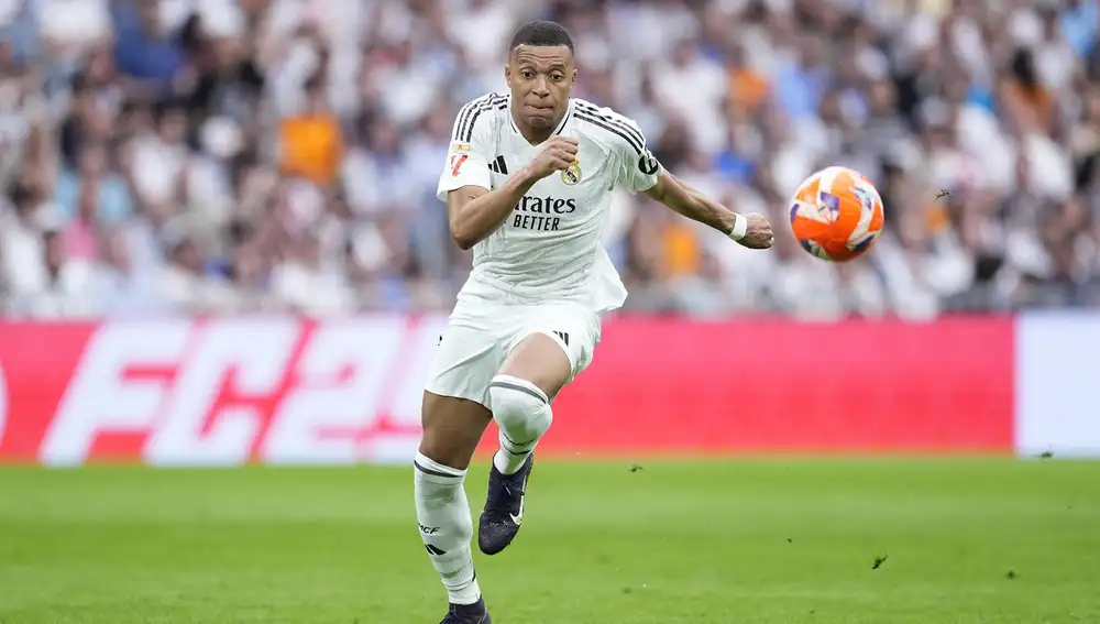 MADRID.-Kylian Mbappé retira su denuncia contra el PSG por acoso moral, pero sigue reclamándole 55 millones