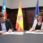 El presidente Mazón y la alcaldesa Catalá firman el convenio por el que la Generalitat financiará la limpieza del colector norte de Valencia
