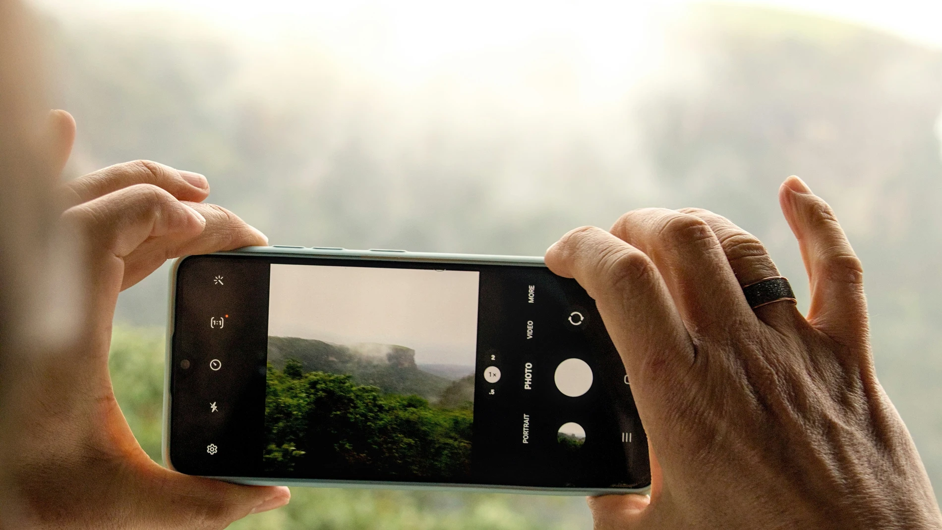 La operadora va a desplegar mejor cobertura 5G en territorio astur