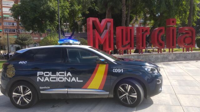 MURCIA.-Sucesos.- La Policía Nacional detiene al autor de un robo en Murcia sobre el que pesaba una orden de ingreso en prisión