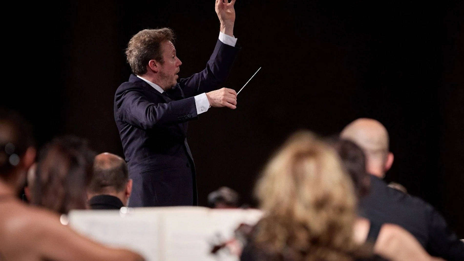 Daniel Harding en Granada, con la Orquesta y Coro de la Academia Nacional de Santa Cecilia