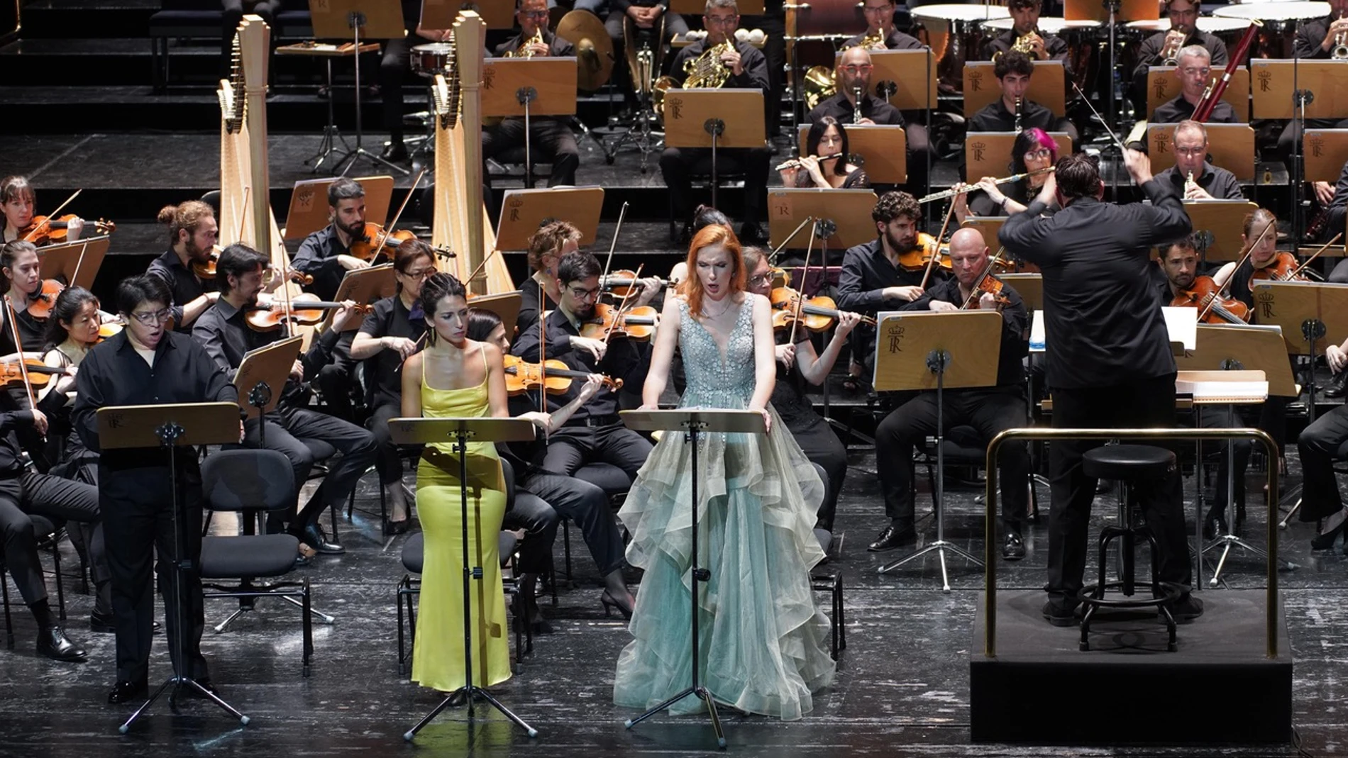 Iván Ayón Rivas (Arvino), Mercedes Gancedo (Sofia), Lidia Fridman (Giselda), Coro y Orquesta Titulares del Teatro Real, bajo la dirección de Daniel Oren