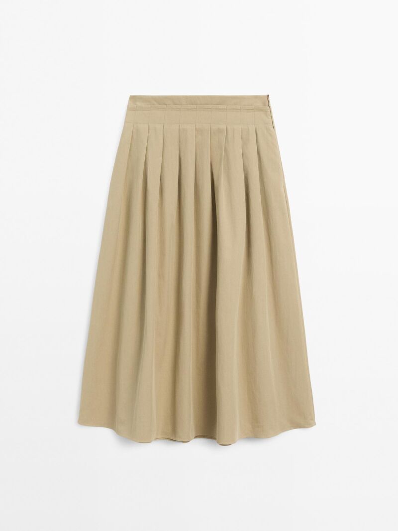 Falda midi tablas con algodón.