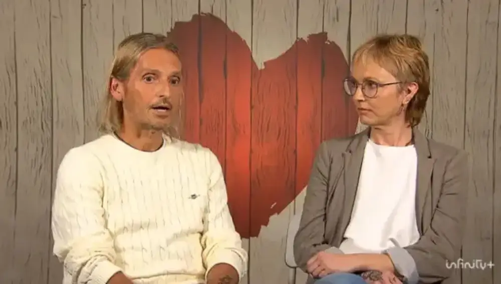 Roger y Eva en 'First Dates'