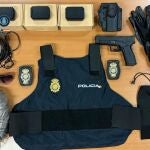 Detenido por hacerse pasar por policía para robar vehículos en una urbanización de Madrid