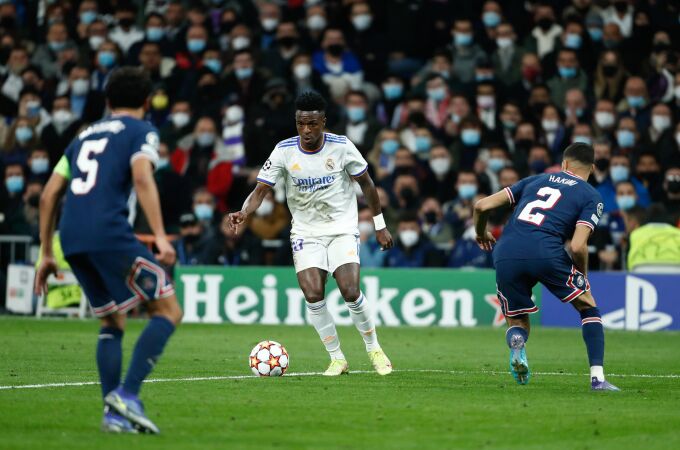 Fútbol.- El Real Madrid se cruza con el PSG de Luis Enrique tres años después de la remontada blanca en el Bernabéu