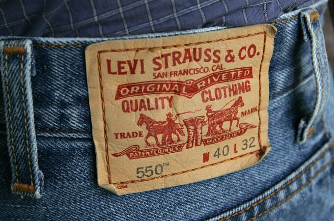 Rebaja salvaje en vaqueros Levi’s por el Amazon Prime Day 2025: clásicos, modernos y stretch a precio de risa