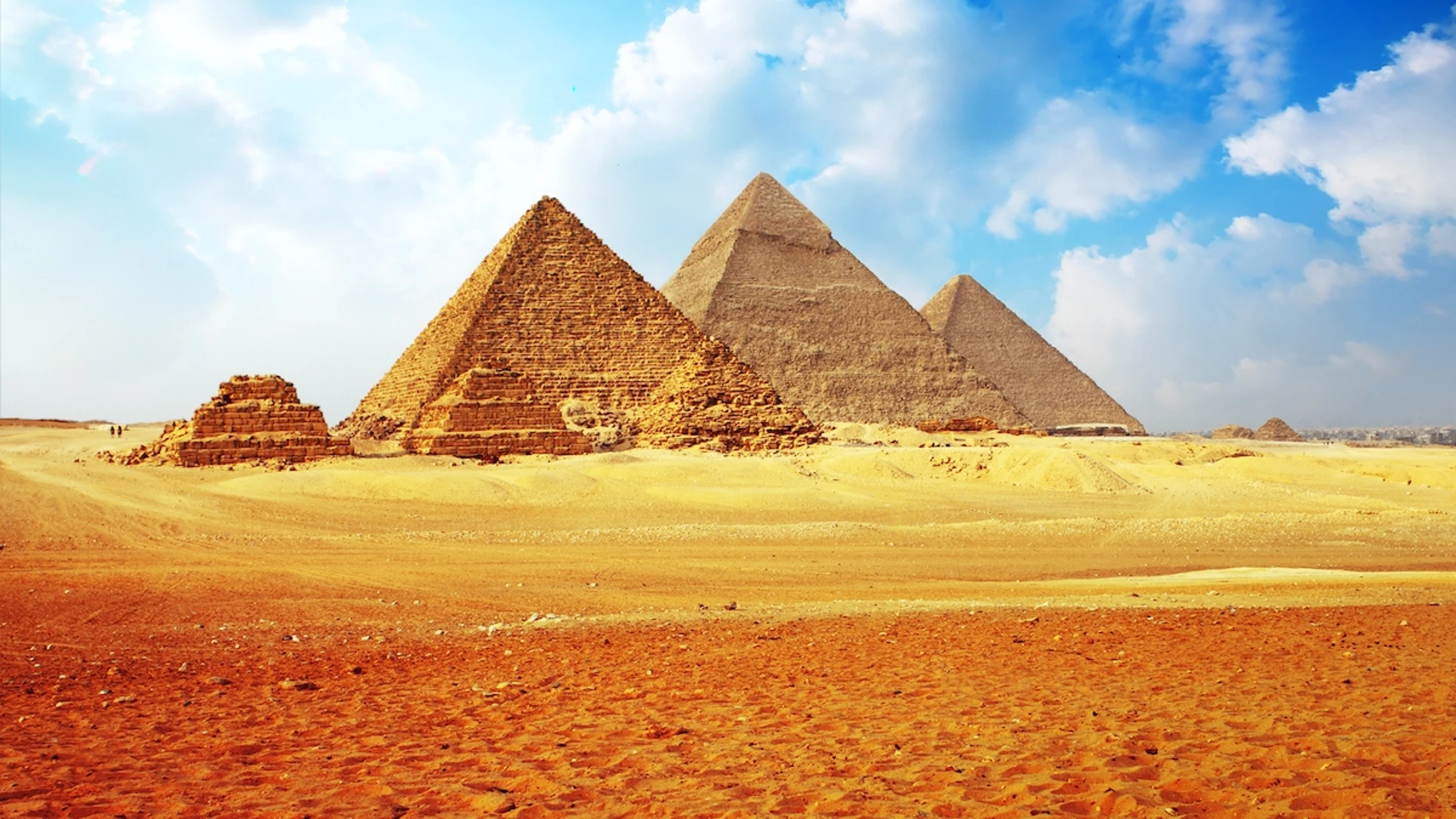 Ni látigos ni cadenas: así se construyeron las pirámides de Egipto