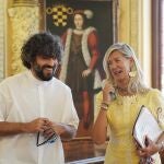 La concejal de Educación y Cultura, Irene Carvajal junto a José María Esbec