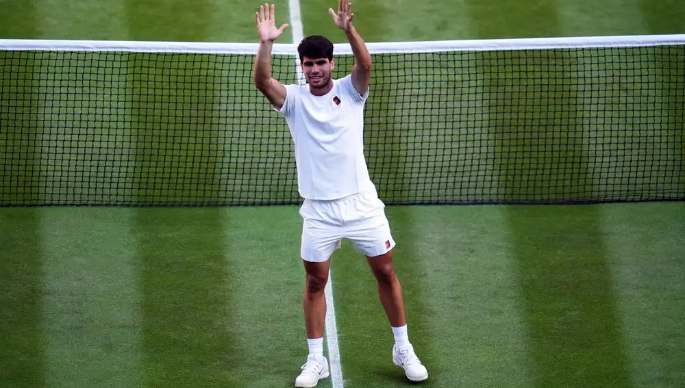 Tenis/Wimbledon.- Carlos Alcaraz: "Ahora mismo tengo mucha confianza, fue mi mejor partido en este Wimbledon"