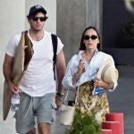 Tamara Falcó e Íñigo Onieva regresan a Madrid tras su romántico viaje para celebrar su segundo aniversario de boda