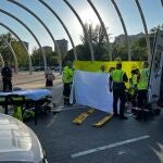 MADRID.-Sucesos.- Muere un motorista de 24 años en Fuencarral tras chocar con un turismo y golpearse con un bolardo