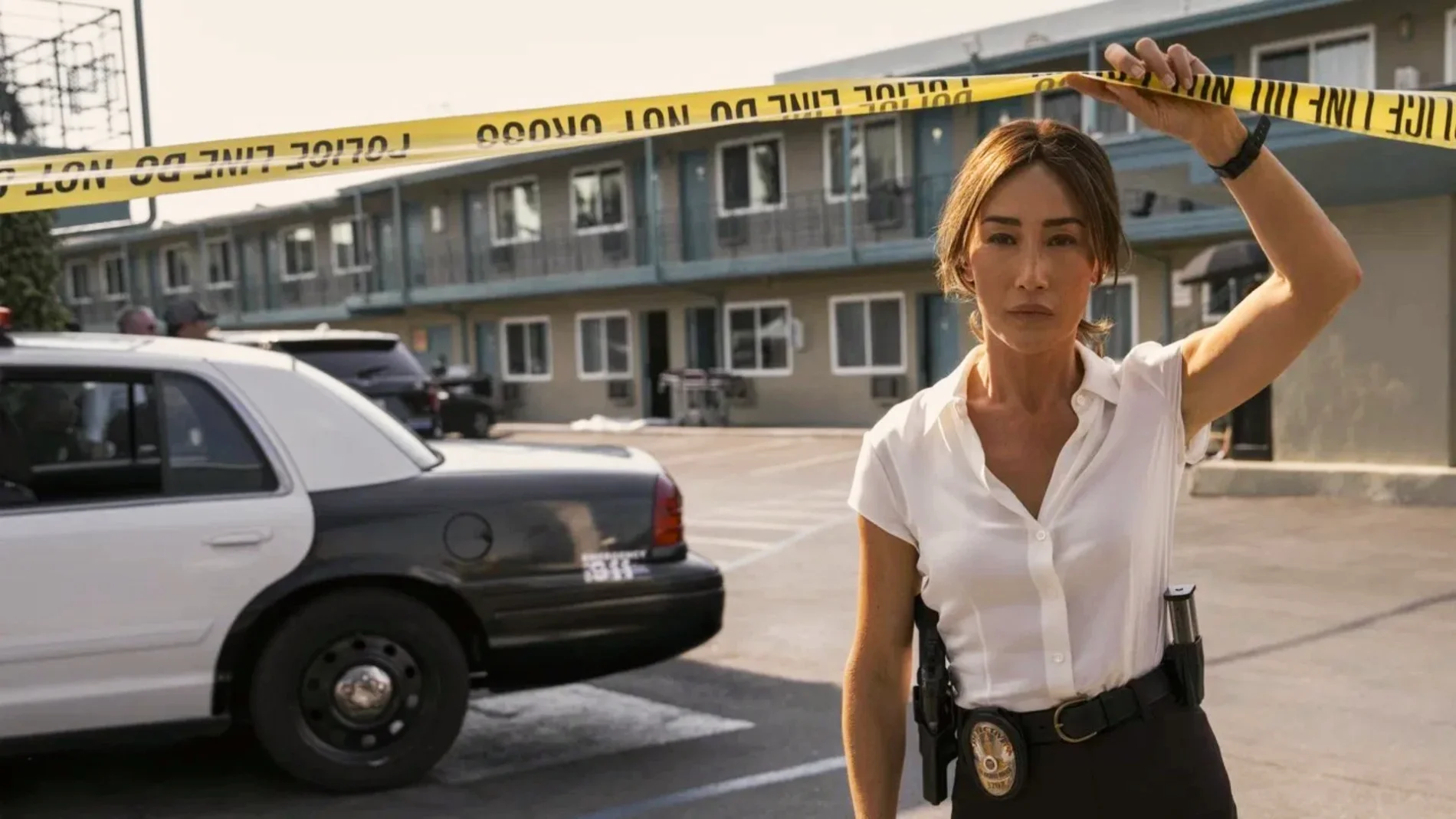 Renée Ballard (Maggie Q) recoge el testigo del detective Harry Bosch (Titus Welliver)