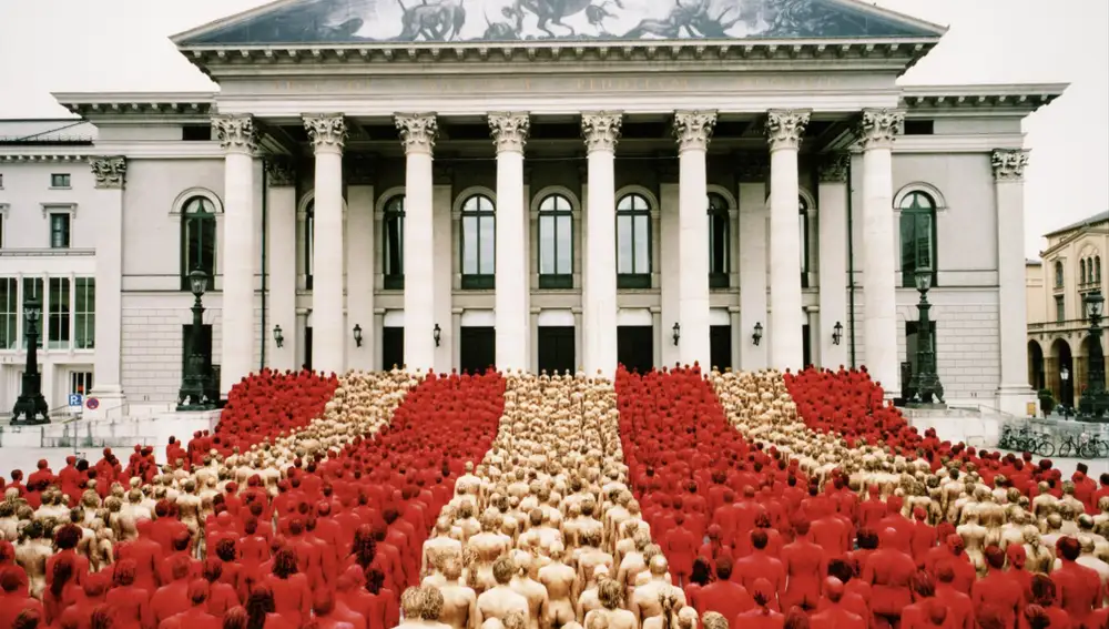 Una de las obras de Spencer Tunick