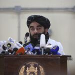 El Gobierno talibán tilda las órdenes del TPI contra sus líderes de "retórica infundada" y "odio" al islam