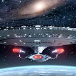 La silueta inconfundible de la nave más icónica de 'Star Trek'