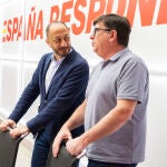 El secretario de Acción Electoral y Análisis Francisco Salazar y el secretario de Política Institucional y Formación del PSOE, Alfonso Rodríguez Gómez de Celis 