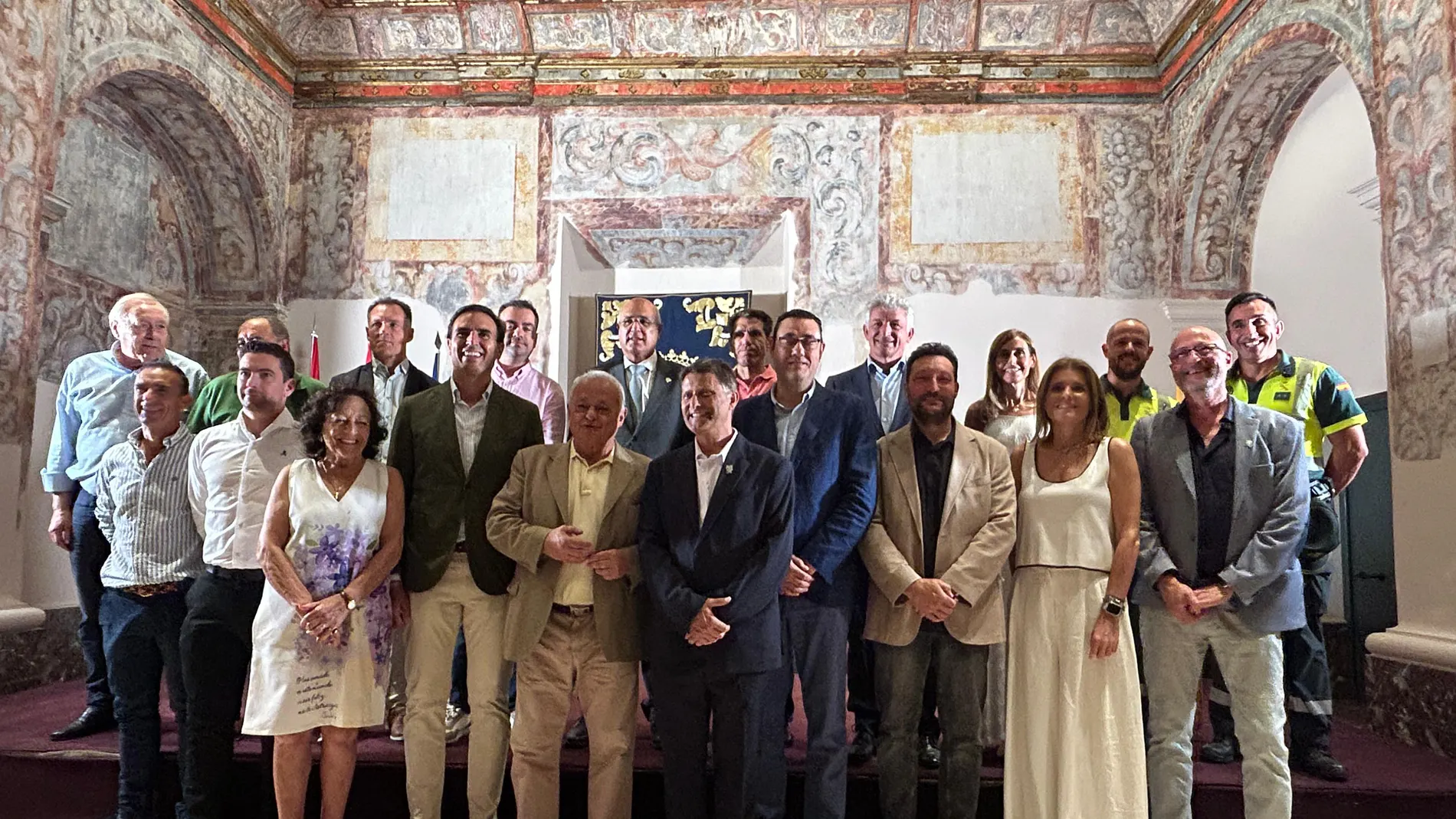 El consejero de Cultura, Turismo y Deportes, Gonzalo Santonja, presenta la II Vuelta Ciclista a Castilla y León Élite y Sub-23