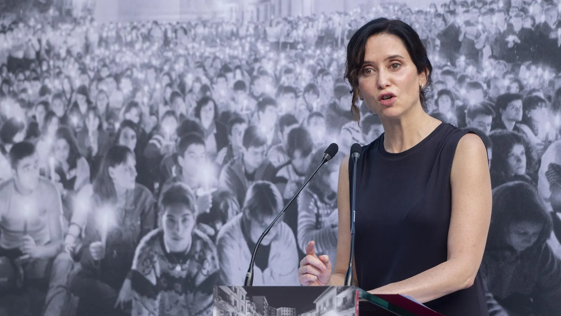 Ayuso pide el regreso del "espíritu de Ermua" por el "robo" de la legitimación al Estado de Derecho
