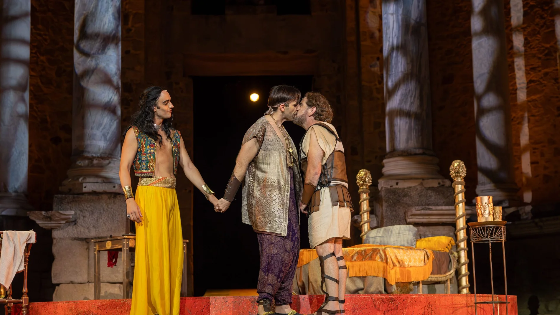 Imagen del pase gráfico de 'Alejandro y el eunuco persa', en Teatro Romano de Mérida