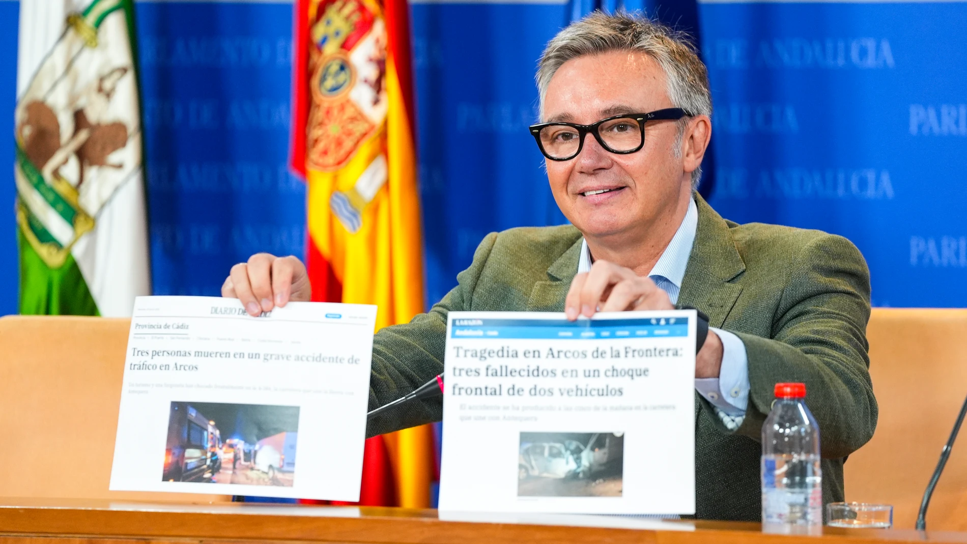 El portavoz del Grupo Parlamentario Vox, Manuel Gavira, durante la ronda de ruedas de prensa de portavoces de los grupos parlamentarios en el Parlamento de Andalucía, a 9 de julio de 2025 en Sevilla (Andalucía, España). Los portavoces de los grupos parlamentarios, se dan cita en la sala de prensa para atender a los medios de comunicación de forma periódica. 09 JULIO 2025 Joaquin Corchero / Europa Press 09/07/2025