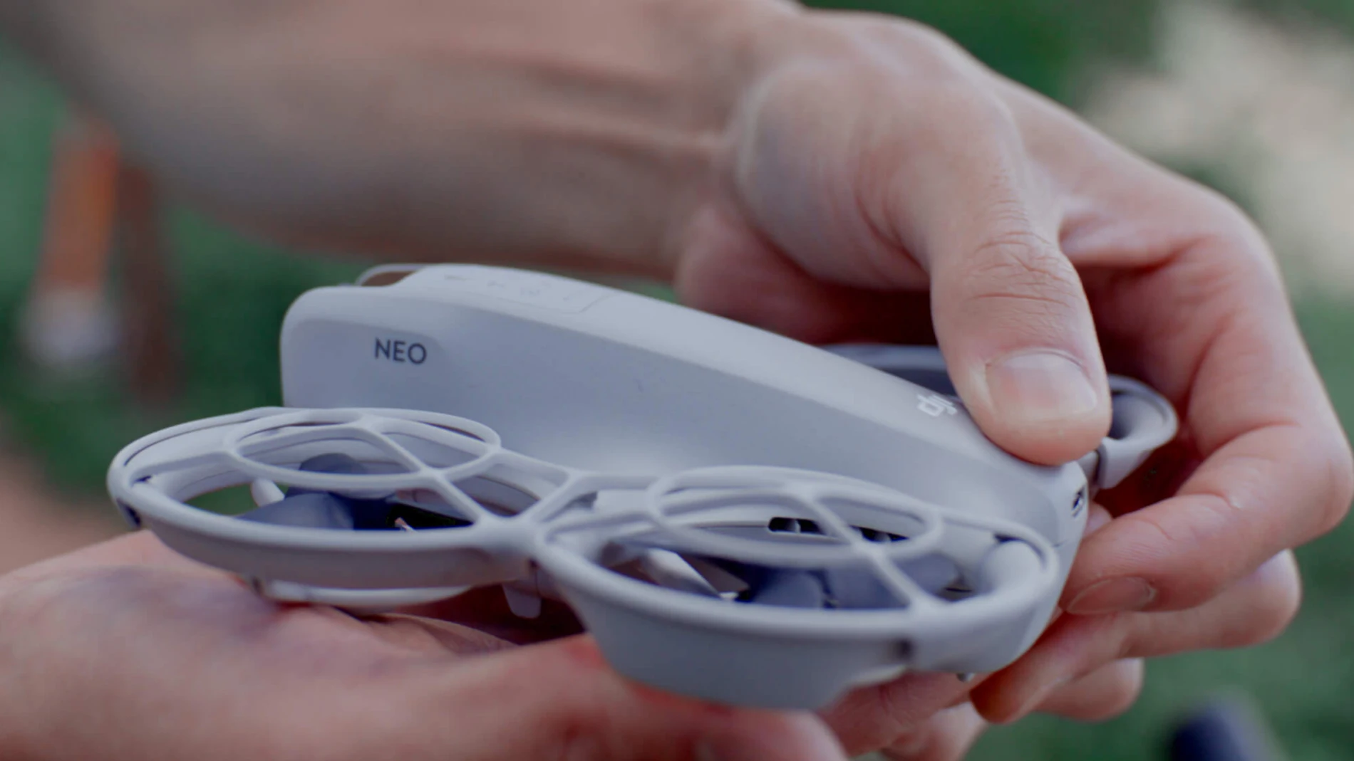 DJI Neo