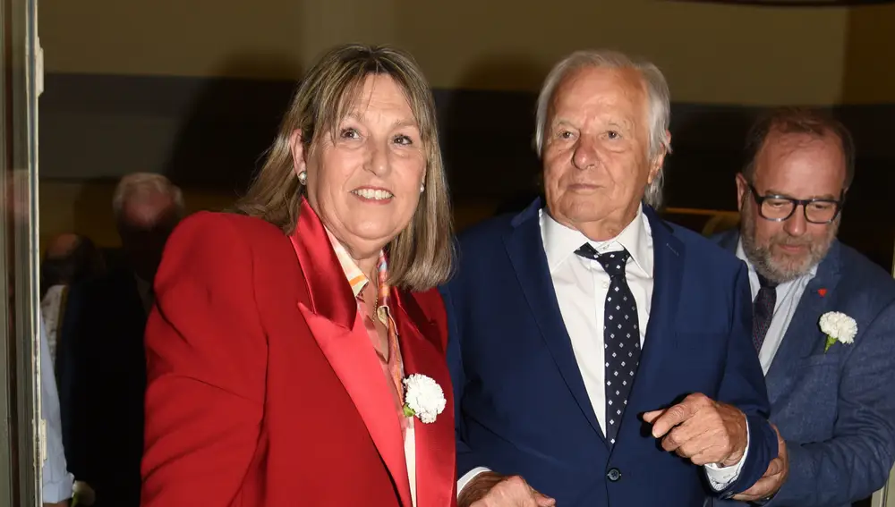 Manuel Benítez 'El Cordobés' con María Ángeles Quesada