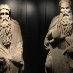 Los Franco asumen de forma "voluntaria" la condena sobre las estatuas de Santiago e instan a recogerlas