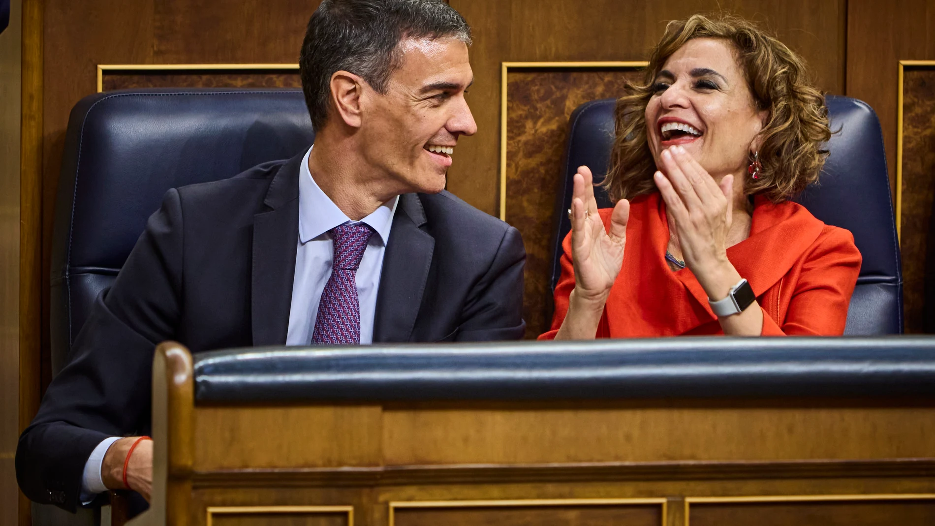 Comparecencia, a petición propia, del Presidente del Gobierno Pedro Sánchez ante el Pleno del Congreso de los Diputados al objeto de informar sobre los resultados de la Cumbre de Jefes de Estado y de Gobierno de la Alianza Atlántica, la reunión del último Consejo Europeo, y la 4ª Conferencia Internacional sobre Financiación para el Desarrollo celebrada en Sevilla. Comparece además, Yolanda Diaz, María Jesús Montero Cuadrado, Felix Bolaños, por el PP, Alberto Nuñez Feijoo, Miguel Tellado, Este...