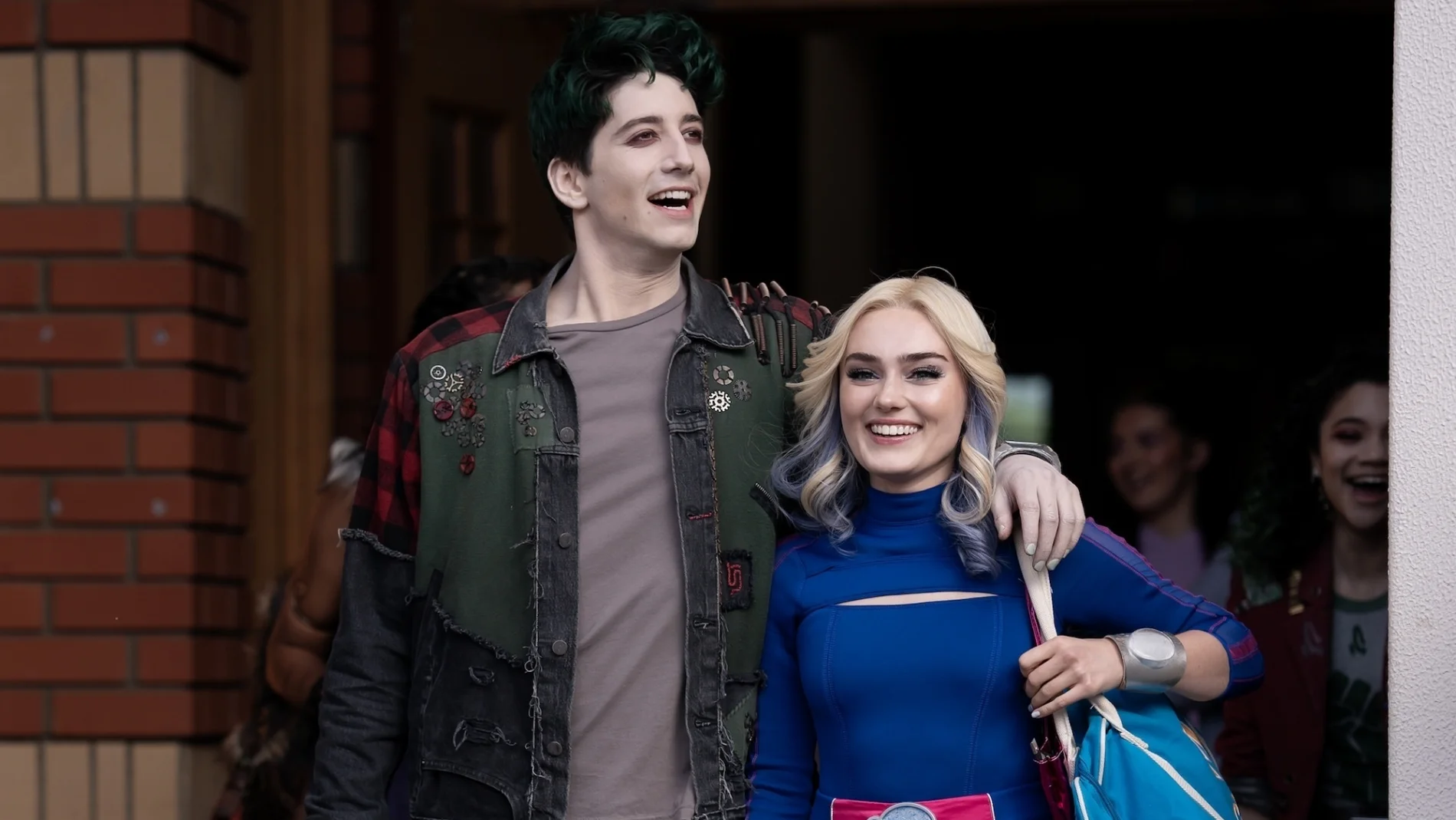 Escena de 'Zombies 4: Un verano entre vampiros'