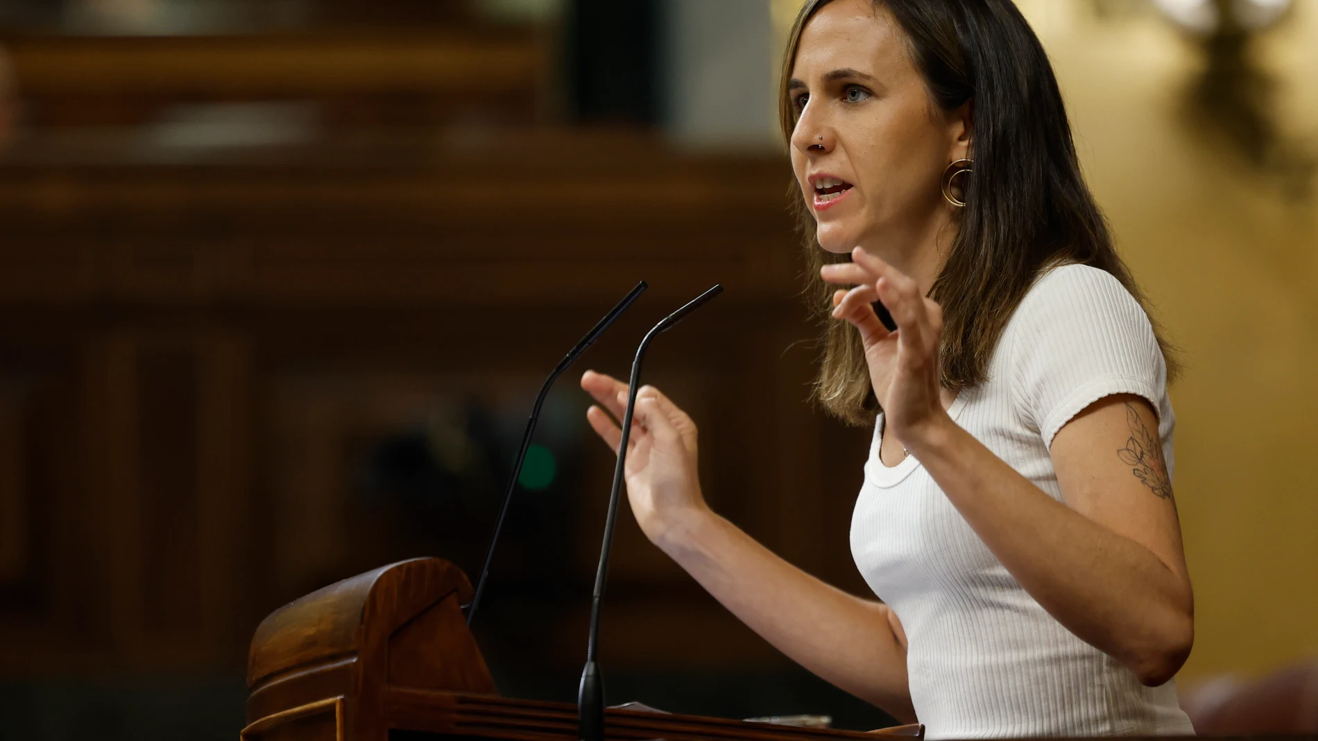 MADRID, 09/07/2025.- La portavoz de Podemos Ione Belarra, interviene durante el pleno en el Congreso de los Diputados, este miércoles. EFE/ Mariscal