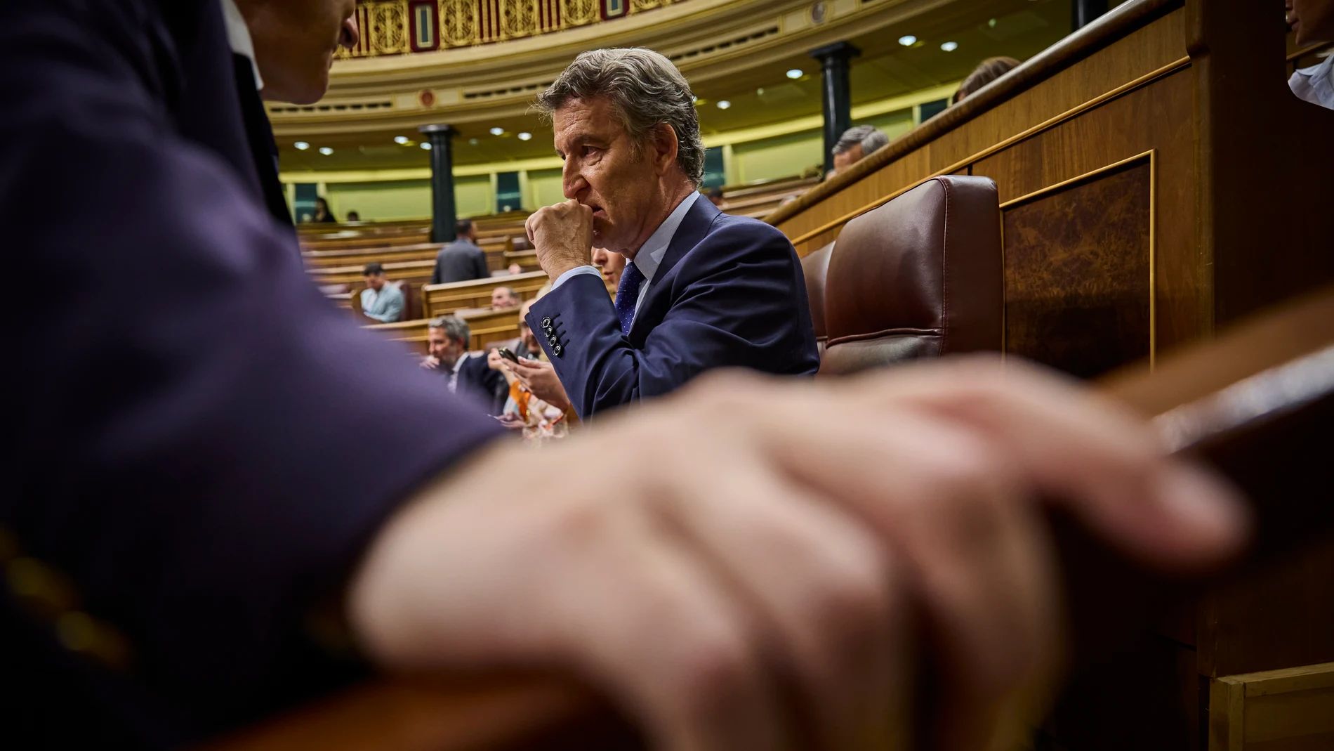 Alberto Núñez Feijóo, líder del PP, que ha visto una vía de agua en uno de los puntos más sólidos de Sánchez