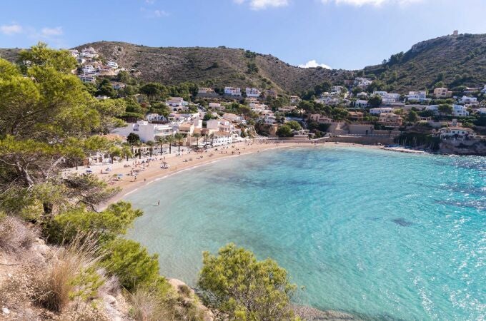 Alicante.- Sucesos.- Dos hombres de 46 y 73 años mueren ahogados en playas de Altea y Moraira