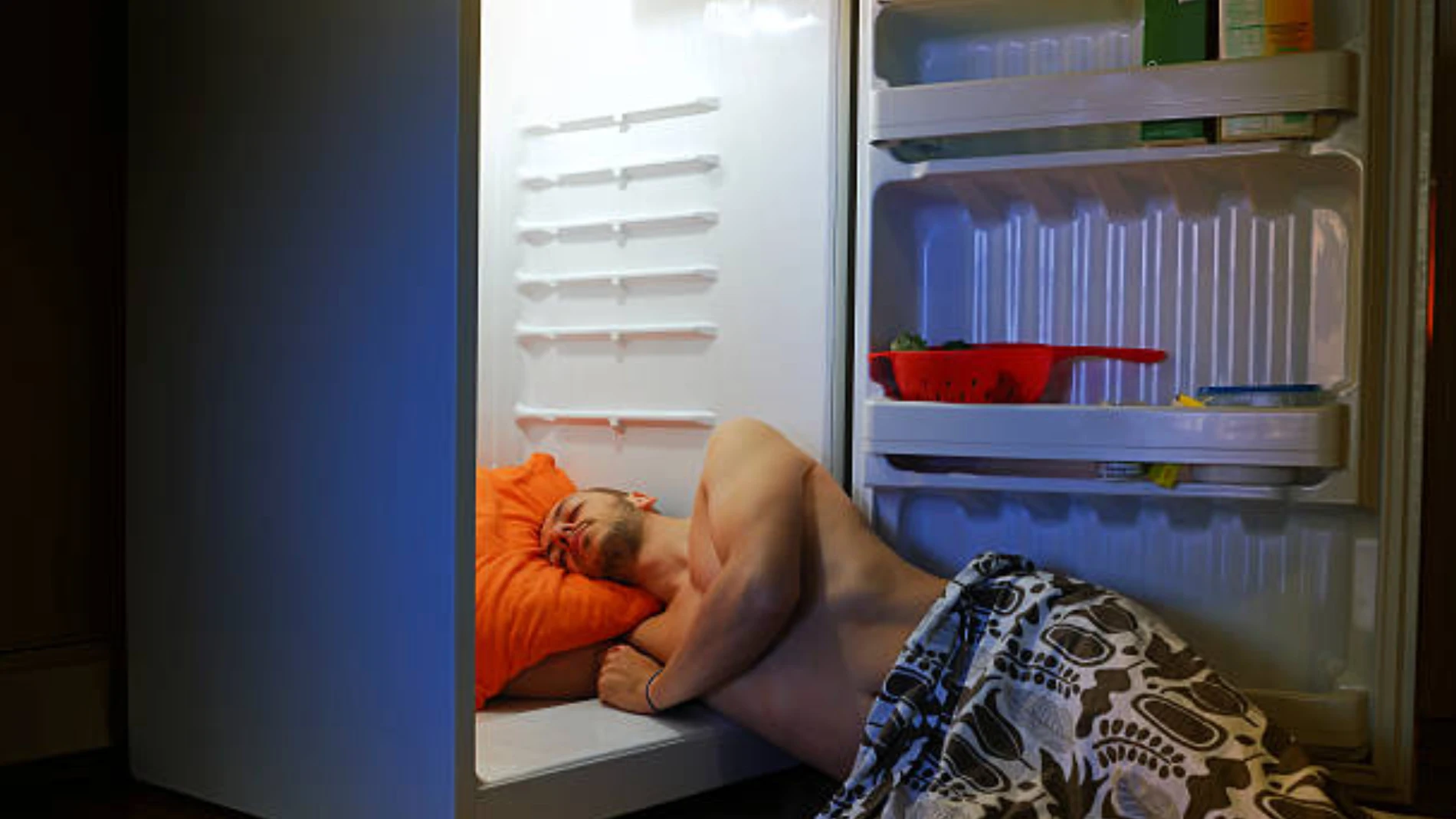 Gracias a este sencillo truco podrás dormir fresco por las noches sin gastar ni un vatio de electricidad
