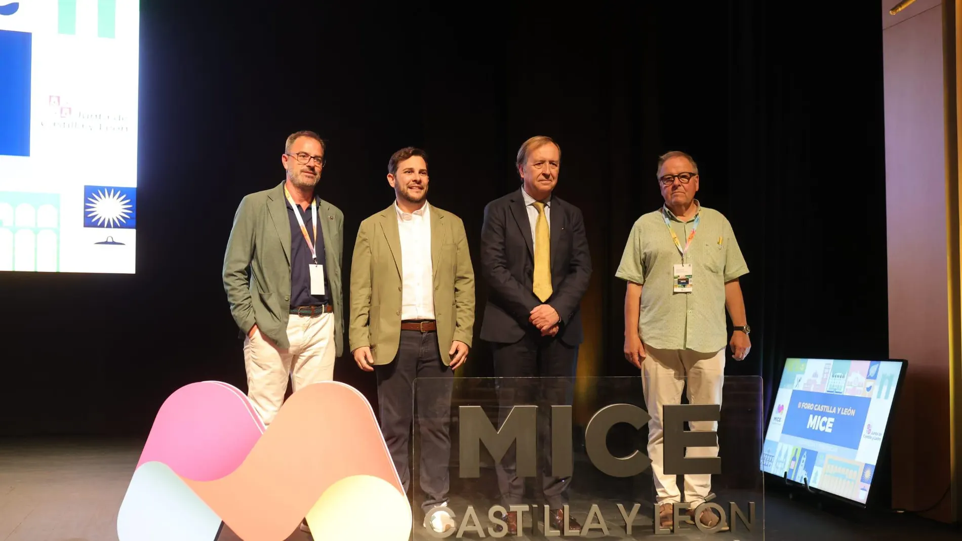 El director general de Turismo, Ángel González Pieras, participa hoy en el ‘II Foro Castilla y León MICE’