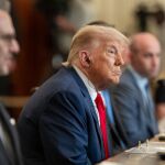 EEUU.- Un juez bloquea temporalmente la orden ejecutiva de Trump que busca acabar con la ciudadanía por nacimiento