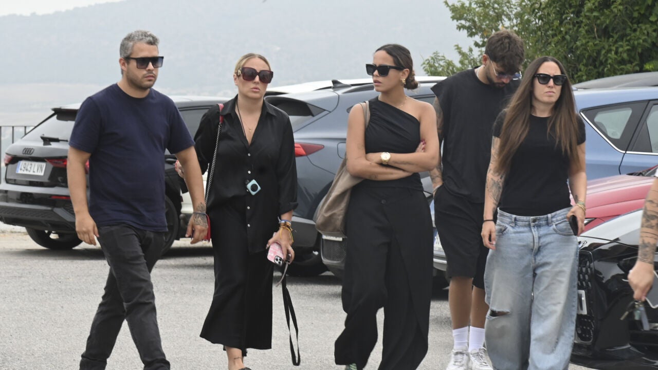 De José Fernando a Gloria Camila y Rocío Flores: el clan Mohedano, rotos de  dolor en el funeral de Michu