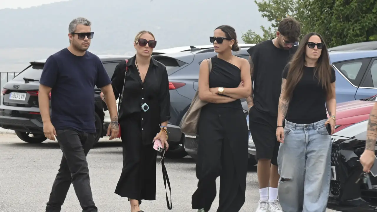 De José Fernando a Gloria Camila y Rocío Flores: el clan Mohedano, rotos de dolor en el funeral de Michu