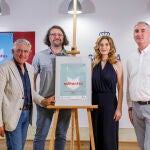 La viceconsejera de Acción Cultural, Mar Sancho, el alcalde de Segovia, José Mazarías; el vicepresidente de la Diputación, José María Bravo; y el editor de la Uña Rota, Carlos Rod; participan en la presentación de la II Feria de Editores de Castilla y León