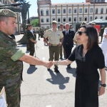 La ministra de Defensa, Margarita Robles, visita el Regimiento de Especialidades de Ingenieros número 11 en Salamanca. Acuartelamiento General Arroqui