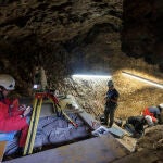 Cueva Fantasma, el yacimiento más grande de la sierra de Atapuerca (Burgos), se ha revelado como un espacio especialmente rico en resto