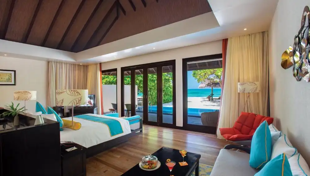 Hotel Kanifushi Atmosphere