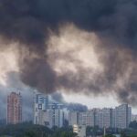 Ucrania.- AMP.- Mueren dos personas y más de 15 resultan heridas en un ataque "masivo" de Rusia contra Kiev