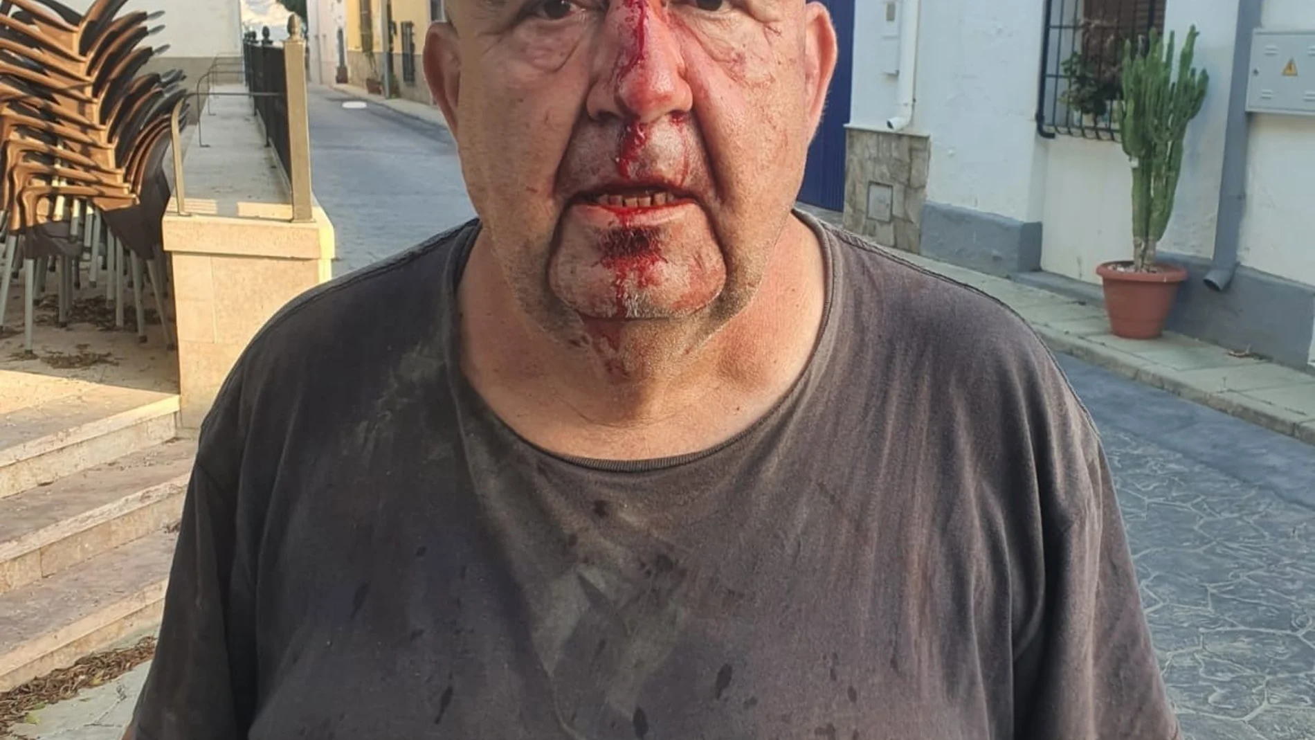 Ordenan un alejamiento de 500 metros entre el edil de Alsodux (Almería) y su supuesto agresor hasta el juicio