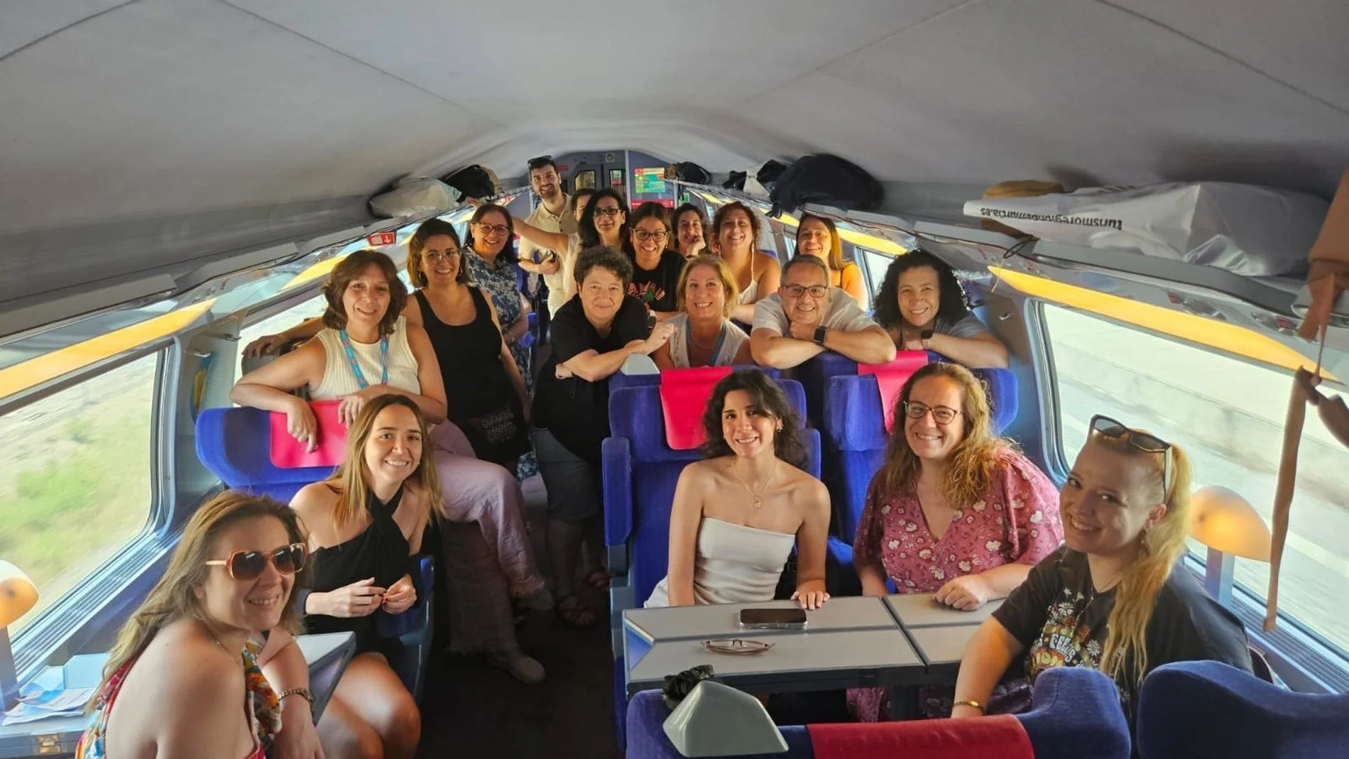 MURCIA.-Turismo impulsa Murcia como destino de congresos con un viaje para resaltar la conexión con Madrid en Alta Velocidad