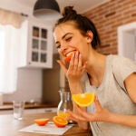 Por qué el verano cambia tu apetito y cómo aprovecharlo para comer mejor 