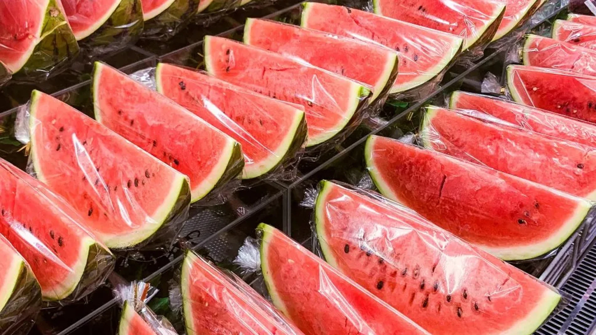 Duna Nicolau, nutricionista: “Por este motivo no deberías comprar el melón o la sandía partido por la mitad en el supermercado”