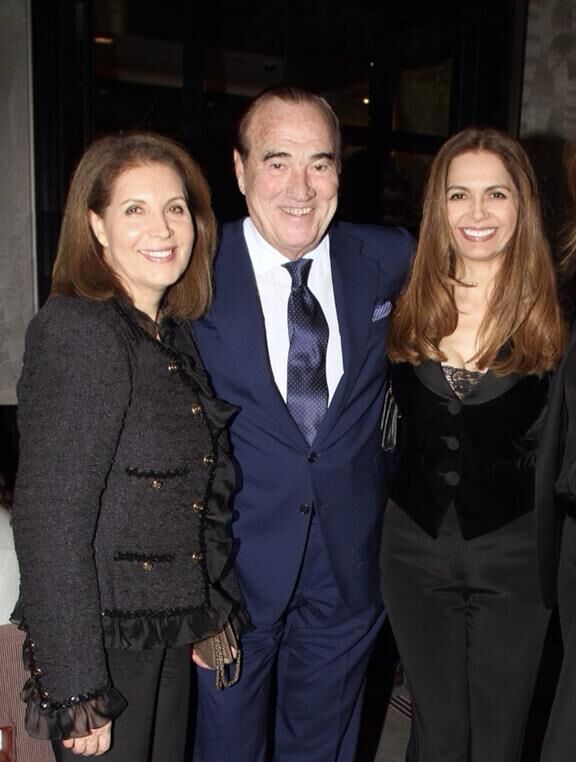 Massumeh, Fernando Fernández-Tapias y Nasrin Zhiyan en una fiesta Navideña en el Hotel Rosewood Villa Magna